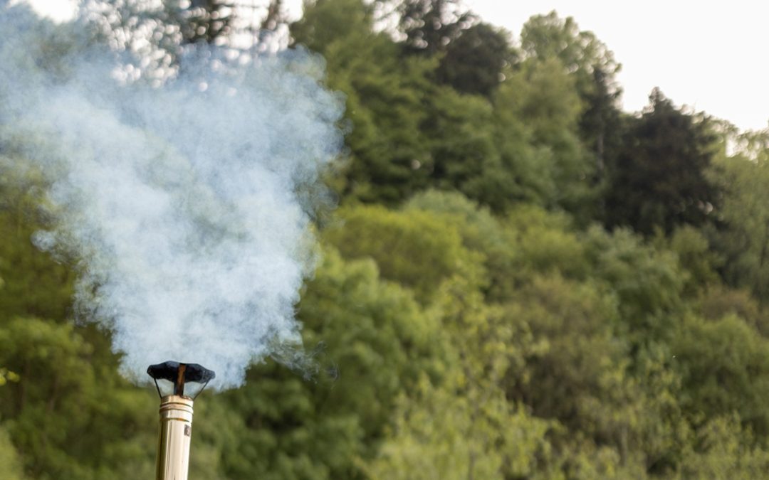 Comment éviter que le poêle d’un bain nordique fume trop ?